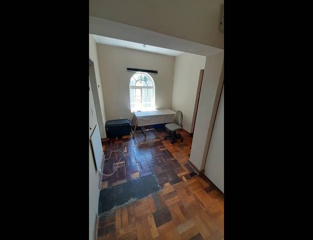 Office property to rent in PARKHURST